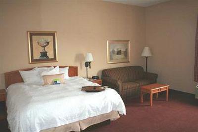 фото отеля Hampton Inn Massillon