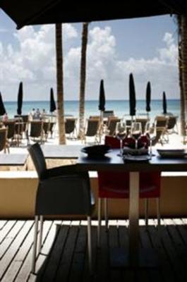 фото отеля Mosquito Beach Hotel Playa del Carmen