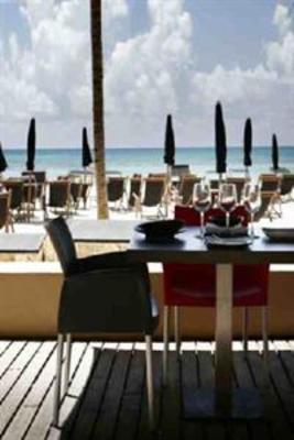 фото отеля Mosquito Beach Hotel Playa del Carmen
