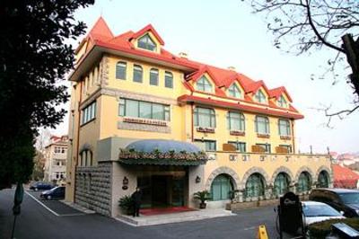 фото отеля The Castle Hotel Qingdao