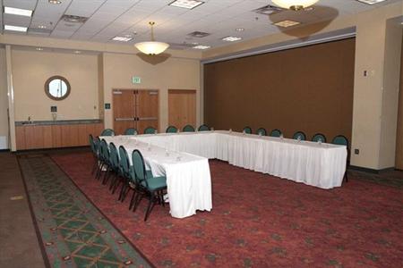 фото отеля Hampton Inn & Suites Bemidji