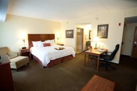 фото отеля Hampton Inn & Suites Bemidji