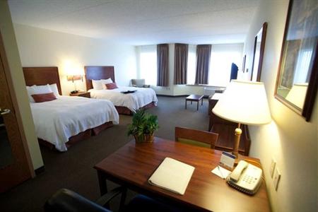 фото отеля Hampton Inn & Suites Bemidji