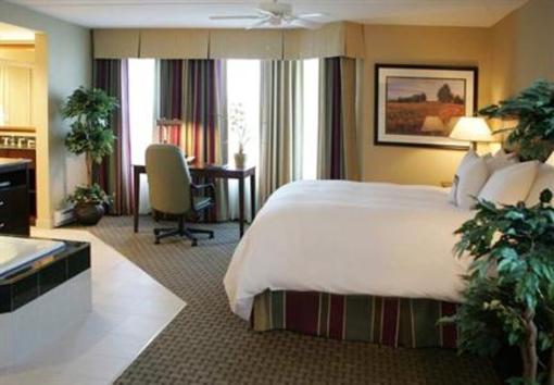 фото отеля Homewood Suites by Hilton Cambridge-Waterloo, Ontario