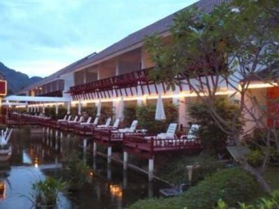 фото отеля The Privacy Beach Resort and Spa Pranburi