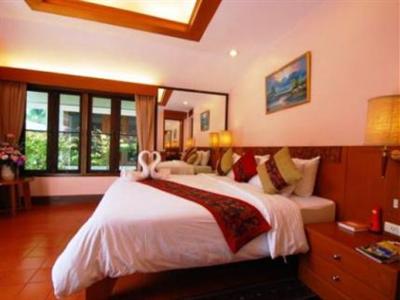 фото отеля The Privacy Beach Resort and Spa Pranburi