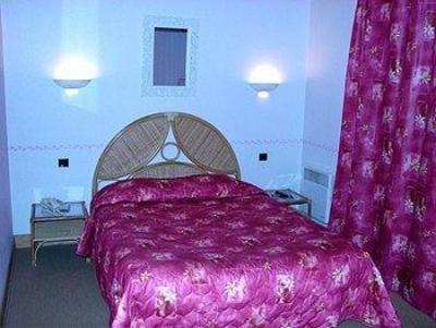 фото отеля Hotel Des Chenes Pujols