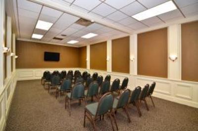 фото отеля BEST WESTERN Naples Inn & Suites