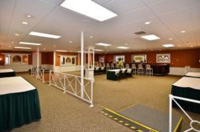 фото отеля BEST WESTERN Naples Inn & Suites