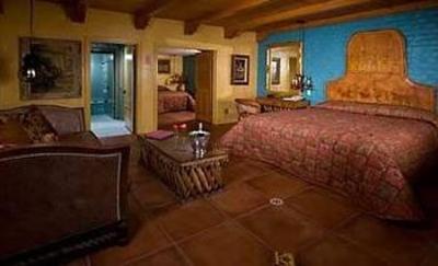 фото отеля Madonna Inn