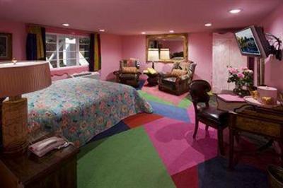 фото отеля Madonna Inn