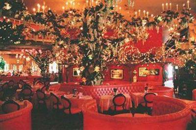 фото отеля Madonna Inn