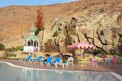 фото отеля Madonna Inn
