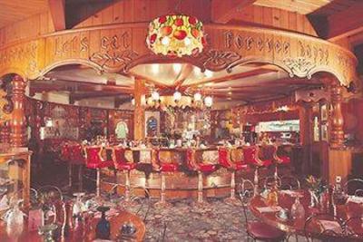 фото отеля Madonna Inn