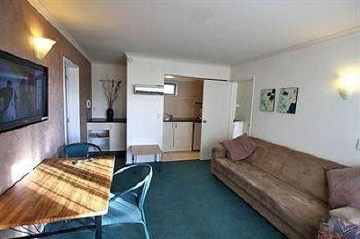 фото отеля Accolade Lodge Motel