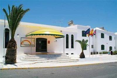 фото отеля Plaza Palmeras Apartments Lanzarote