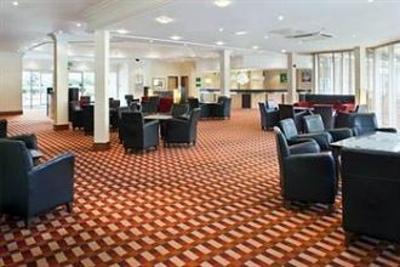 фото отеля Holiday Inn Aylesbury
