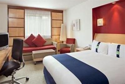 фото отеля Holiday Inn Aylesbury