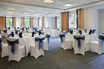 фото отеля Holiday Inn Aylesbury