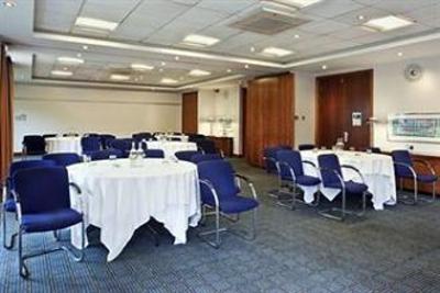 фото отеля Holiday Inn Aylesbury