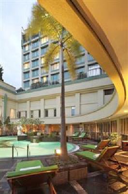 фото отеля Holiday Inn Bandung