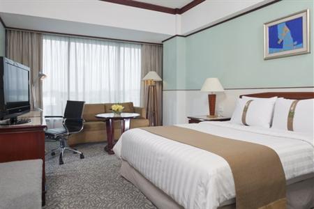 фото отеля Holiday Inn Bandung