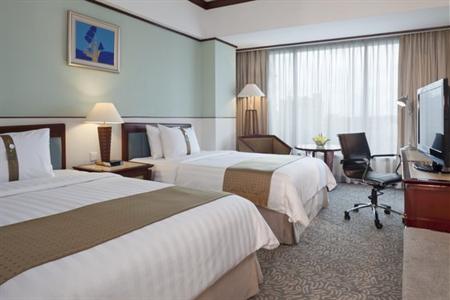 фото отеля Holiday Inn Bandung