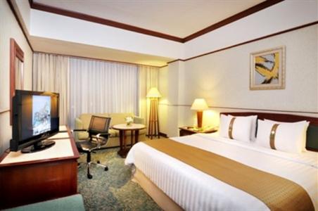 фото отеля Holiday Inn Bandung