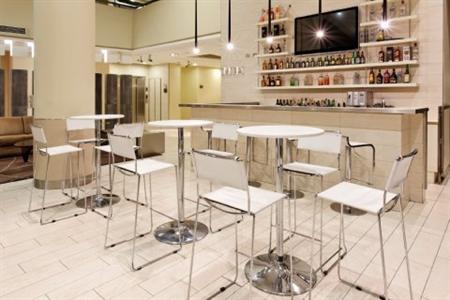 фото отеля Holiday Inn Santiago Airport
