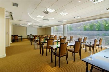 фото отеля Holiday Inn Santiago Airport