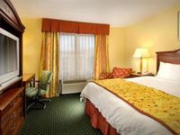 Fairfield Inn & Suites Marshall