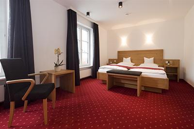 фото отеля Gasthof Diem Krumbach