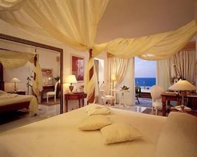 фото отеля Panorama Hotel Nea Kydonia