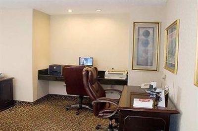 фото отеля Homewood Suites by Hilton Cincinnati