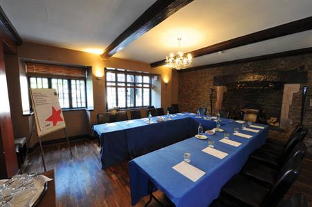 фото отеля BEST WESTERN Cwrt Bleddyn Hotel & Spa