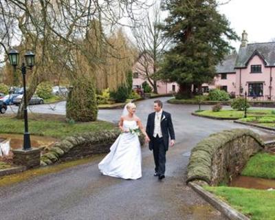фото отеля BEST WESTERN Cwrt Bleddyn Hotel & Spa