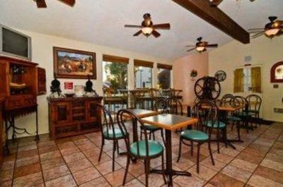 фото отеля BEST WESTERN Casa Grande Inn