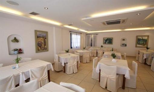 фото отеля Pyrgaki Hotel Parikia