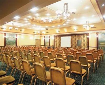 фото отеля BEST WESTERN PREMIER Blunsdon House Hotel