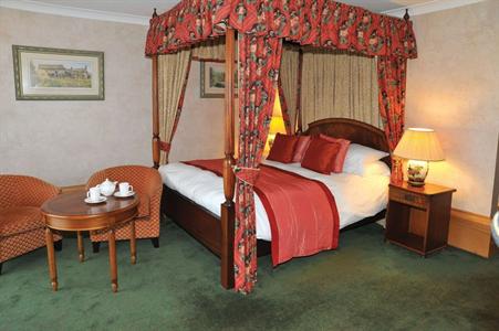 фото отеля BEST WESTERN PREMIER Blunsdon House Hotel