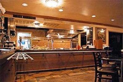 фото отеля Oxford Suites Portland - Jantzen Beach