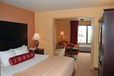 фото отеля Oxford Suites Portland - Jantzen Beach
