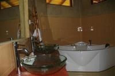фото отеля Country Garden Resorts Kandy