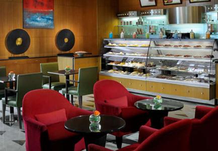 фото отеля Courtyard Hotel Kuwait City
