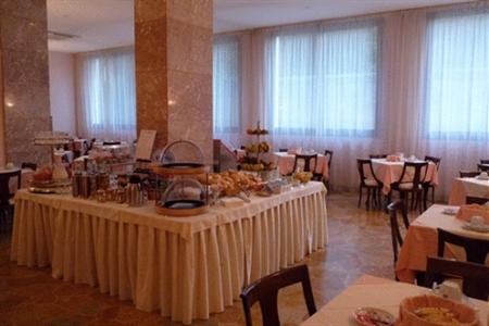 фото отеля Astra Hotel Ferrara