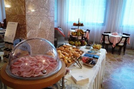 фото отеля Astra Hotel Ferrara