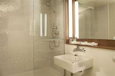 фото отеля Campanile Hotel Arles