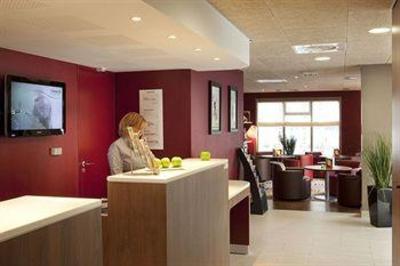 фото отеля Campanile Hotel Arles