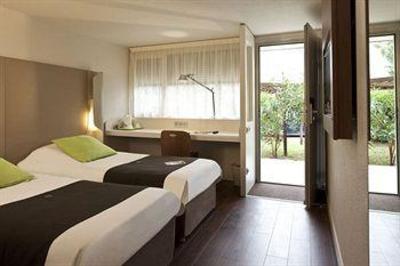 фото отеля Campanile Hotel Arles