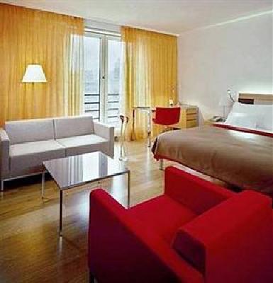 фото отеля Andel's Hotel & Suites Prague